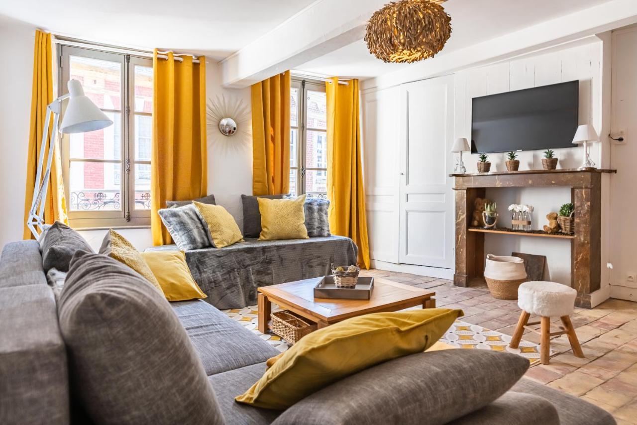 Le Baldaquin / Les Suites Romantiques Honfleur Esterno foto